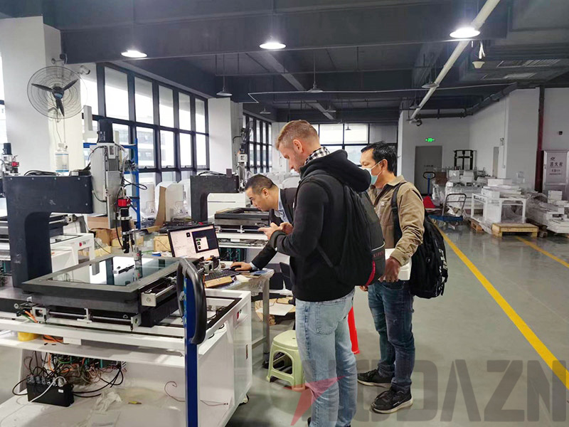 2022年11月份法國客戶現(xiàn)場考察，預(yù)定二次元